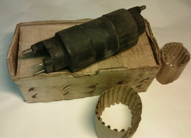 bobine caoutchouc.jpg (460.73 Kio) Vu 9466 fois La bobine en caoutchouc