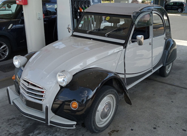 2cv 1973 style charleston