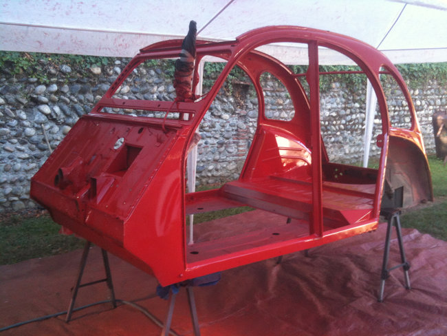 peinture 2cv 006.JPG