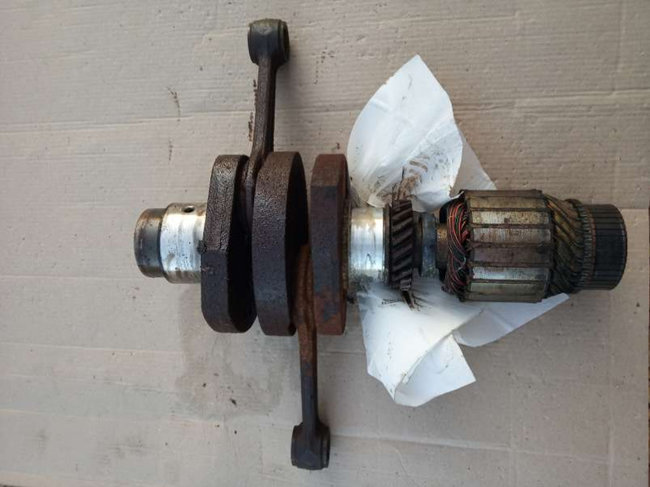 IMG_20190826_202808.jpg (267.15 Kio) Vu 6823 fois vilebrequin 425 cm°