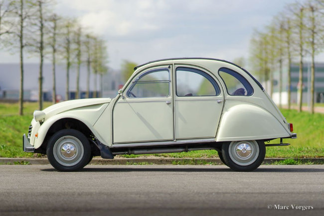 citroen-2cv4-02-f52d330a.jpg