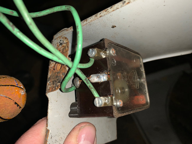 8F86FAD9-CAB9-4259-BA30-CDA6E93F3F67.jpeg (462.17 Kio) Vu 4381 fois Vie