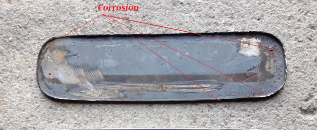 Capot de trappe ( Corrosion ).PNG