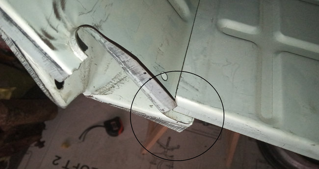 plancher1.jpg (978.61 Kio) Vu 10545 fois petit problème d'ajustement