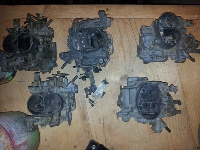 3.jpg (197.5 Kio) Vu 9516 fois et les carbus...dont un "bloqué"...