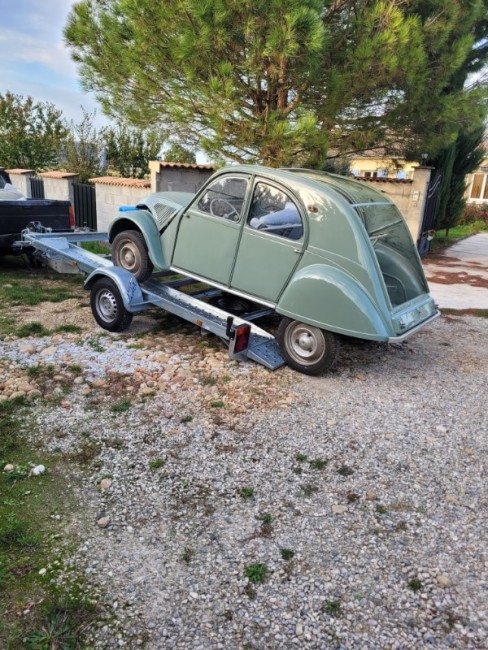 Arrivée de la 2cv