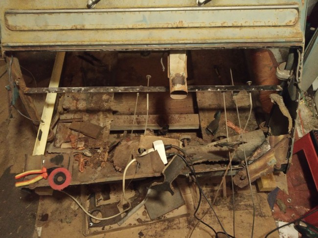 IMG_20230622_223710.jpg (234.26 Kio) Vu 6663 fois voilà j'y vois un peu plus clair sur le 'squelette'