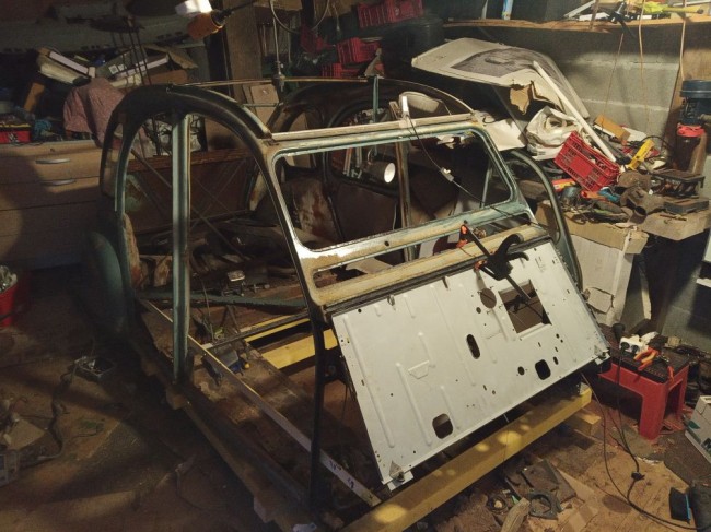 IMG_20230623_220647.jpg (232.08 Kio) Vu 6603 fois encore une fois je positionne une tôle neuve pour voir.