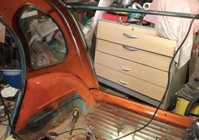 IMG_20230704_191427.jpg (153.36 Kio) Vu 6290 fois Férose et CIP, en rouge et noiiir !