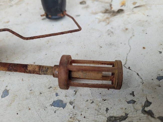 20250127_142842.jpg (235.36 Kio) Vu 4111 fois Le filtre ou ce qu'il en reste