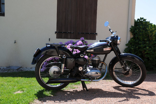 motos 13 05 2011 016.JPG