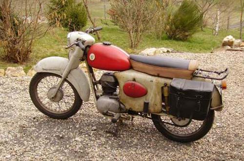 Magnat-Debon M4DL 125cc.jpg