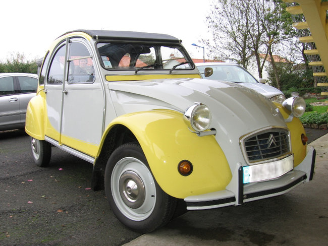 2 CV 002.jpg