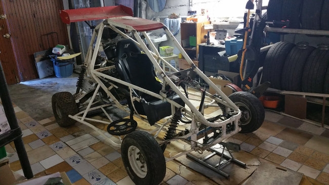 Voici le kartcross au tout début de sa restauration