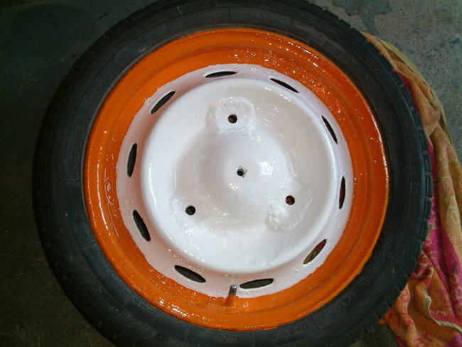 REBUILT WHEEL PAINTED.JPG