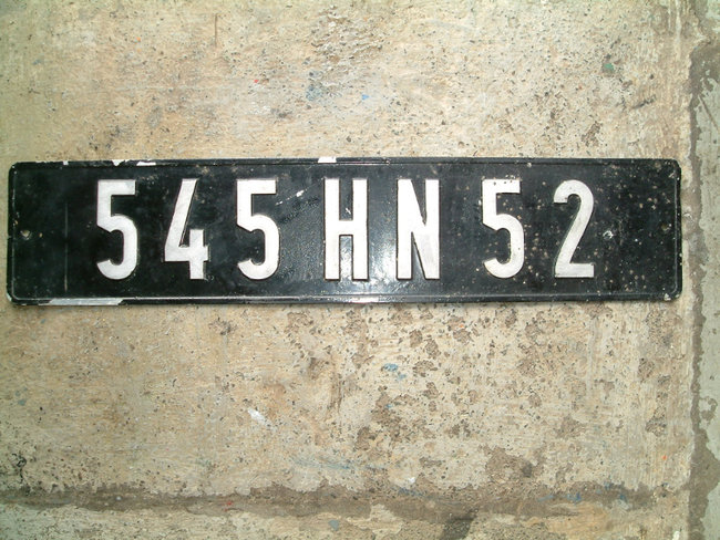 FRENCH NUMBER PLATE..JPG