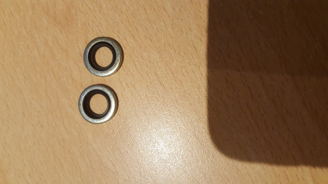20190123_105040.jpg (410.03 Kio) Vu 8180 fois joints étanchéité hydraulique