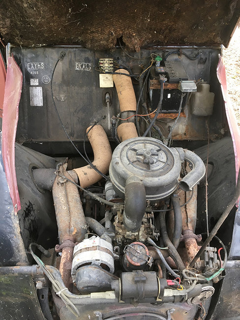 4.JPG (652.54 Kio) Vu 12345 fois le moteur (j'ai remplacé le support de batterie par la version inox du MCC)