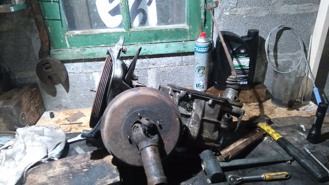 DSC_0908.JPG (547.84 Kio) Vu 11325 fois Boîte vidangée tous l'air OK,