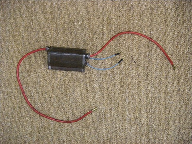 IMGP7736_R.JPG (253.78 Kio) Vu 10823 fois La bobine équipée pour être montée sur l'AMI 6