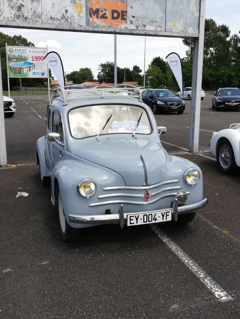 Renault 4CV.jpg