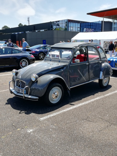 2CV Azam 1966.jpg