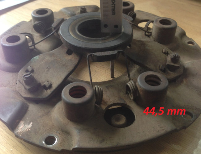 pressure plate Mecanisme embrayage2.jpg