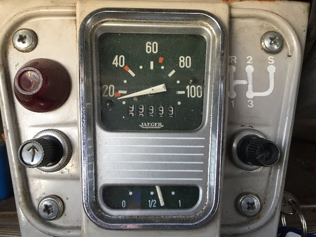 Compteur 99999km.JPG