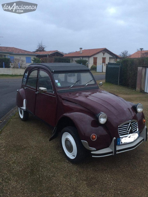 2cv côté droit.JPG