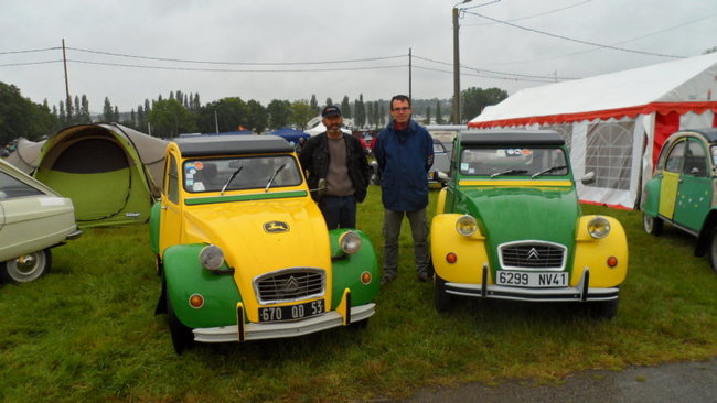 2 CV Jonh Deere.jpg