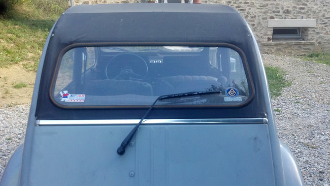 2CV_arriere.jpg