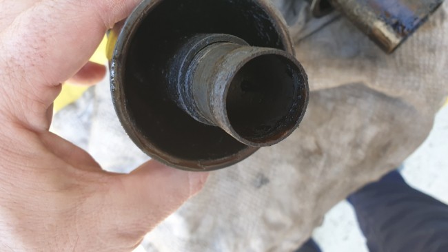 20200409_170112.jpg (216.05 Kio) Vu 3029 fois Remplacement des caoutchoucs