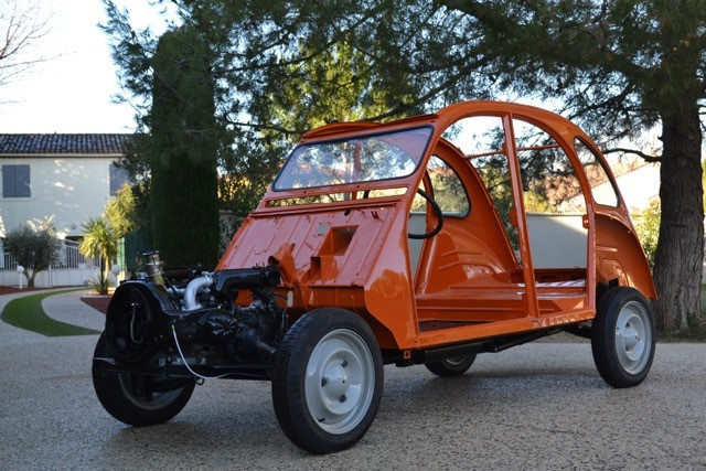 Caisse sur chassis 8.jpg