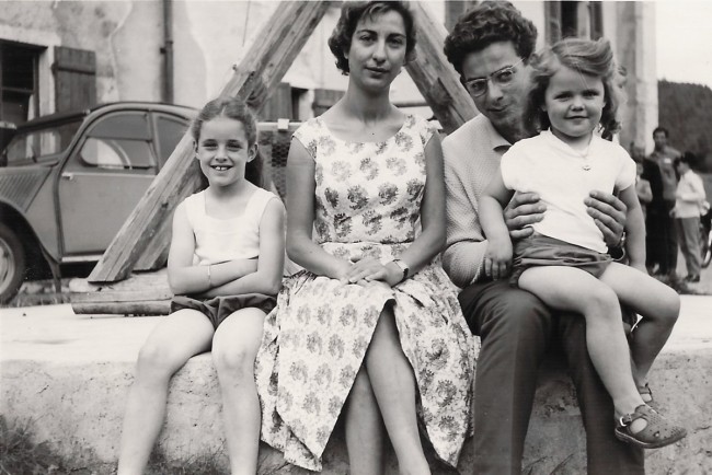 1961 07 Aline, Agnès, Gilda et Pipo à la Valfine.jpg
