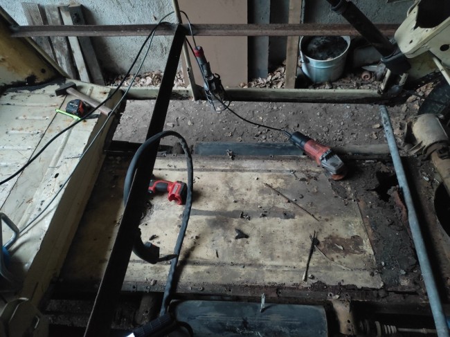 IMG_20231130_080556.jpg (248.6 Kio) Vu 8699 fois raidisseurs en place