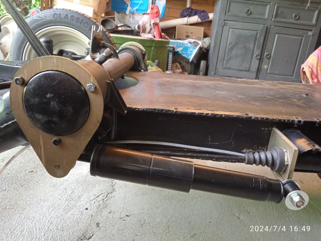 IMG_20240704_164922_1.jpg (272.02 Kio) Vu 2515 fois Une fois soudé c'est invisible, seul inconvénient tu ne peux plus mettre les inserts, il faut boulonner direct par dessous