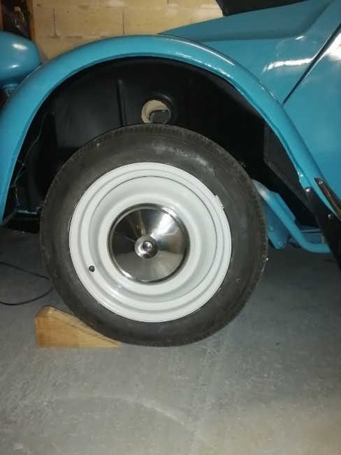 Roue AVG.jpg