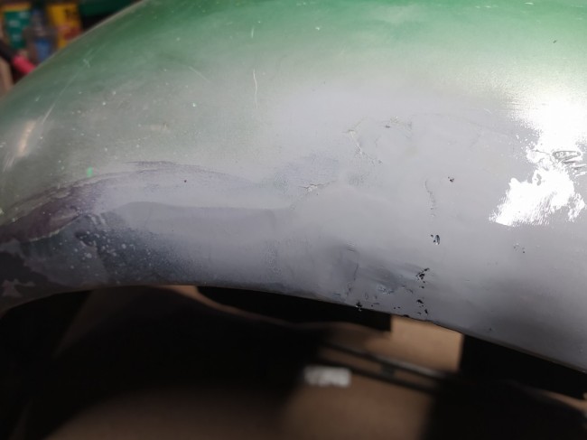 1735647985236_012630.jpg (87.6 Kio) Vu 9687 fois Elle était déchiré sur 10cm