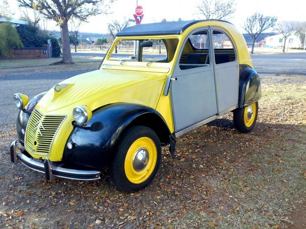 1956 2cv Slough.jpg