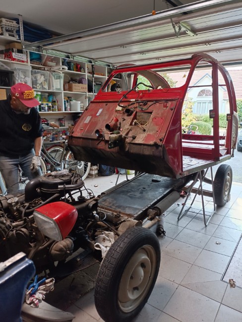 caisse chassis.jpg