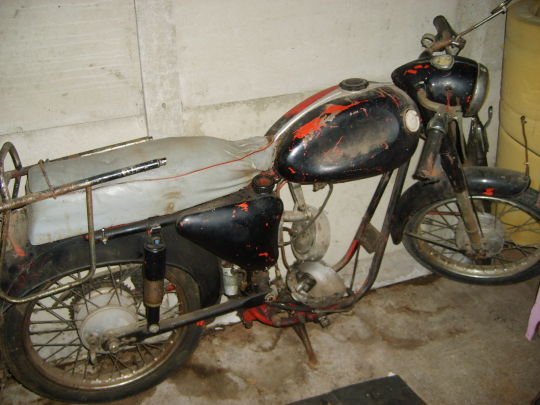 m_32759872_0.jpg