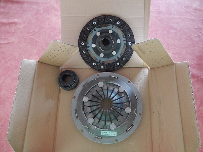 Kit.jpg (169.93 Kio) Vu 7941 fois Euh... les 3 doigts se sont transformé en diaphragme